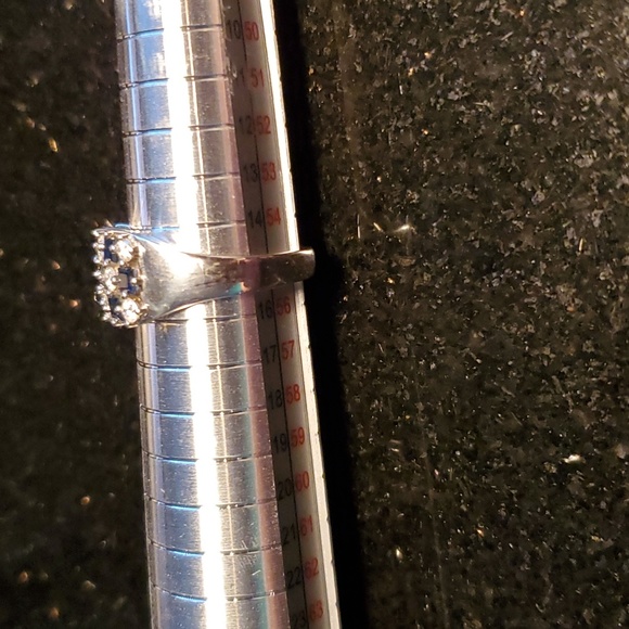 14kt white gold diamond and sapphire ring sz 7.25 - Picture 12 of 16